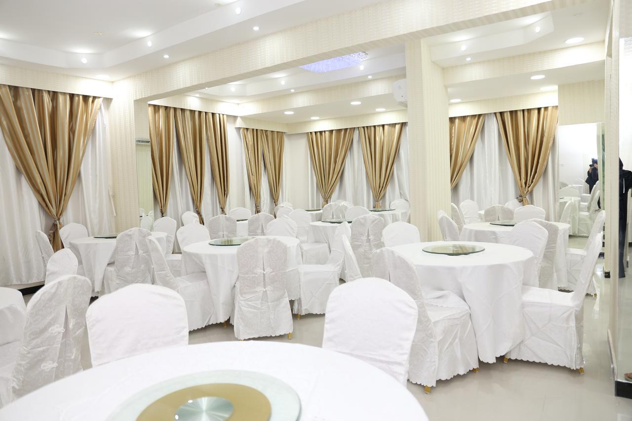 Al Hussam Hotel Apartments Rusayl Eksteriør billede